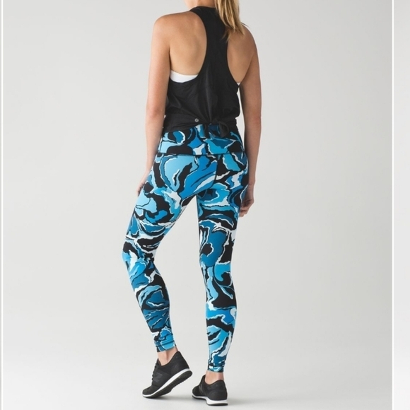 Lululemon Wunder Under High Rise Pant Bloom Beach Blanket Blue Ice Milk Yoga 4 - Picture 1 of 11